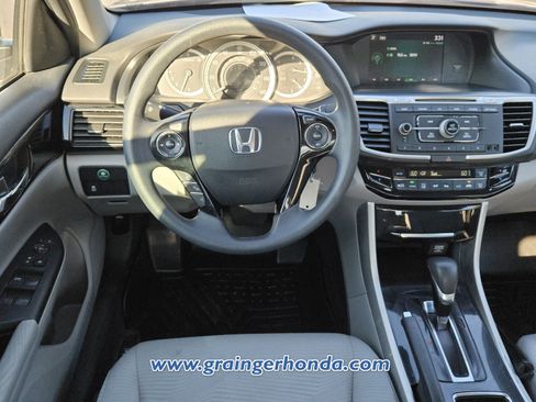 Used 2017 Honda Accord LX image 12
