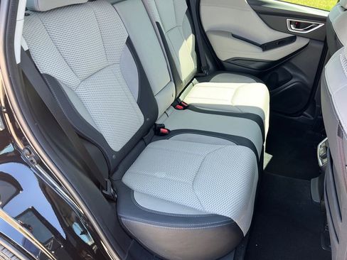 Used 2021 Subaru Forester Premium image 27
