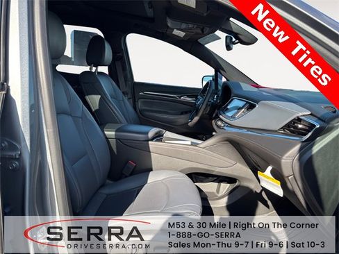 Used 2024 Buick Enclave Essence w/ Experience Buick Package image 12