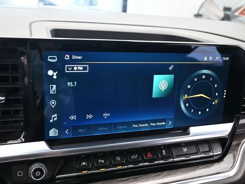 Used 2024 Chevrolet Silverado 1500 LTZ w/ LTZ Convenience Package II image 18