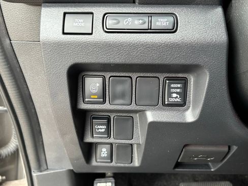 Used 2023 Nissan Frontier Pro-X w/ Pro Convenience Package RWD image 25