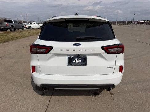 Used 2023 Ford Escape ST-Line image 4