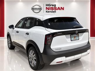 Used 2025 Nissan Kicks S FWD video 2