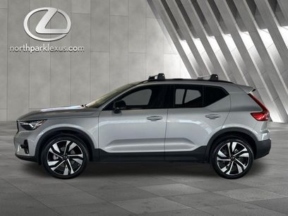 Used 2023 Volvo XC40 B5 Ultimate w/ Climate Package