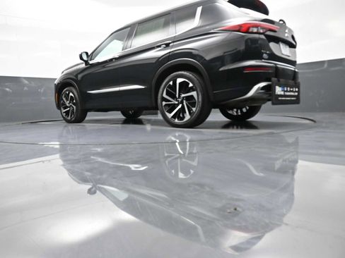 Used 2022 Mitsubishi Outlander SEL AWD/4WD image 34