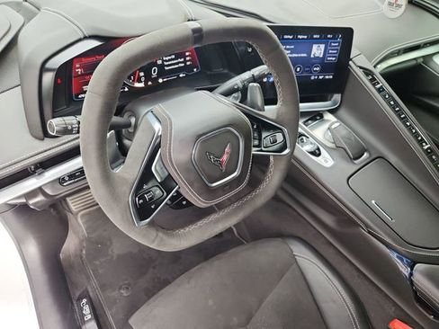 Used 2023 Chevrolet Corvette Stingray Premium Cpe w/ Z51 Performance Package RWD image 10