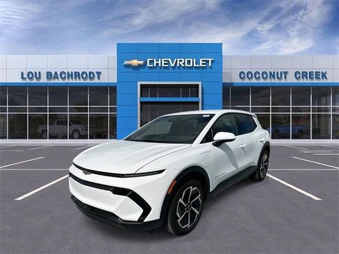 New 2026 Chevrolet Equinox EV LT image 4