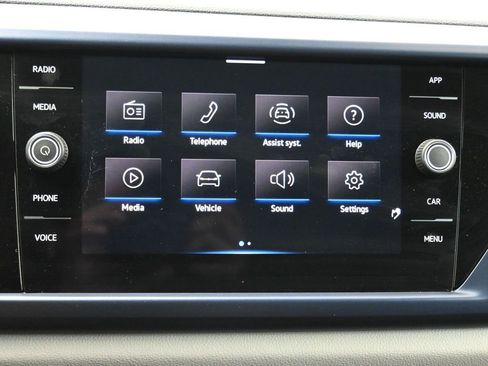 Used 2023 Volkswagen Taos SE w/ Panoramic Sunroof Package AWD/4WD image 20