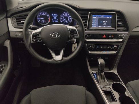 Used 2019 Hyundai Sonata SE FWD image 22