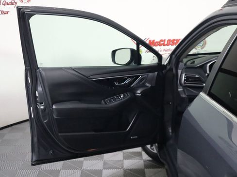 Used 2024 Subaru Outback Limited image 28