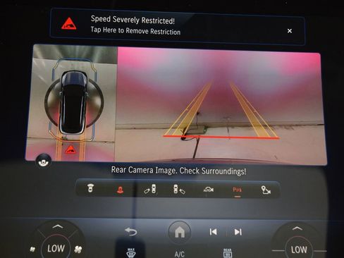 Certified 2023 Mercedes-Benz EQS 580 4MATIC SUV image 32