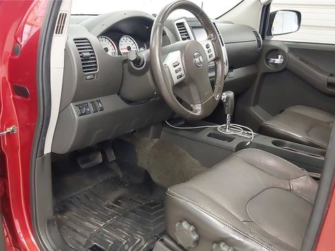 Used 2013 Nissan Xterra PRO-4X w/ Pro-4x Leather Pkg image 21