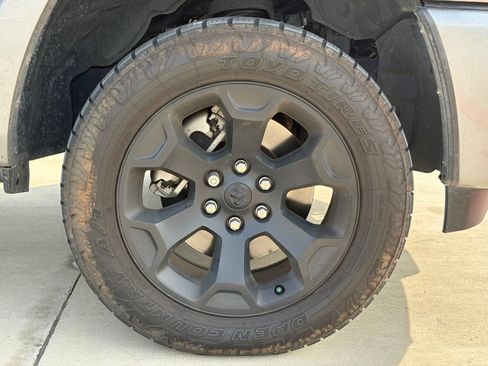 Used 2025 RAM 1500 Lone Star AWD/4WD image 10