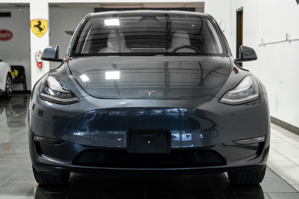 Used 2022 Tesla Model Y Long Range AWD/4WD image 5