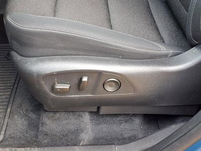 Used 2024 Chevrolet Traverse LT