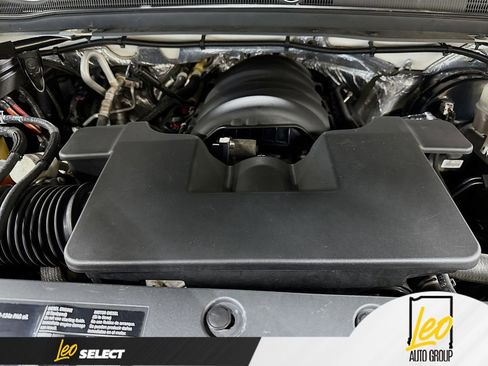 Used 2015 Chevrolet Tahoe LTZ AWD/4WD image 34