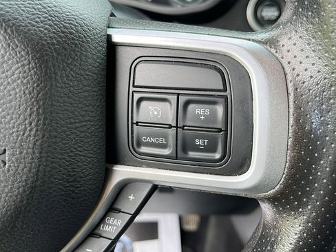 Used 2022 RAM 2500 Big Horn AWD/4WD image 16