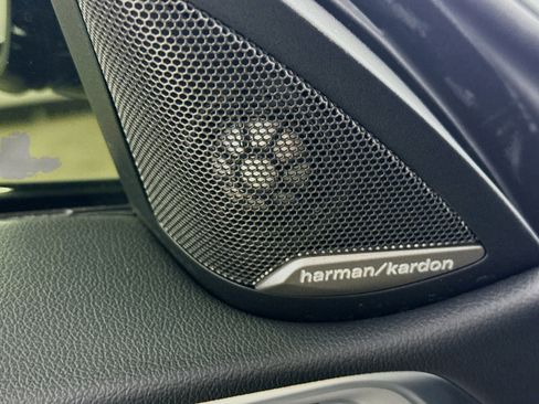 Used 2025 BMW M4 Competition image 22