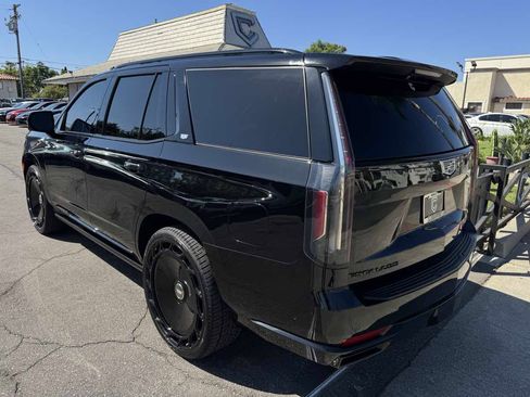 Used 2023 Cadillac Escalade Sport w/ LPO, ONYX Package AWD/4WD image 3