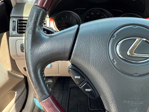 Used 2003 Lexus ES 330 image 24