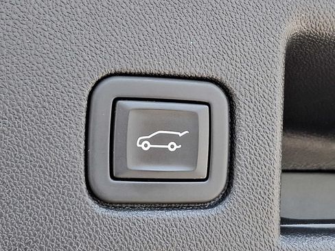 Used 2024 Chevrolet Equinox RS AWD/4WD image 28