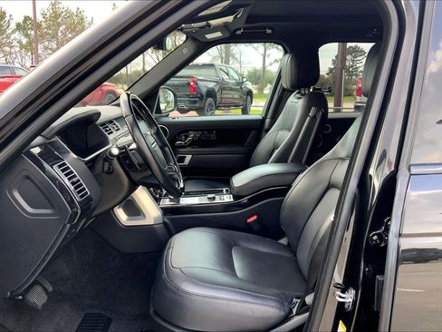 Used 2020 Land Rover Range Rover HSE image 7