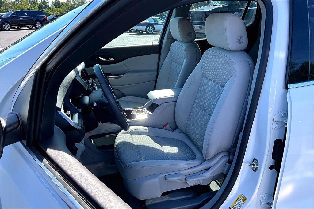 Used 2023 GMC Acadia SLE FWD image 23