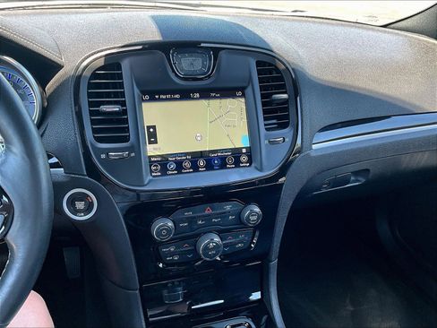 Used 2021 Chrysler 300 S w/ S Model Appearance Package RWD image 15