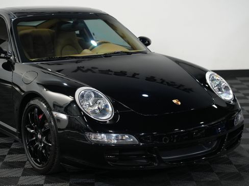 Used 2007 Porsche 911 Carrera 4S image 9