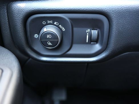 New 2026 RAM 3500 Tradesman AWD/4WD image 34