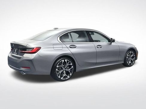 New 2026 BMW 330i xDrive Sedan w/ Premium Package AWD/4WD image 4