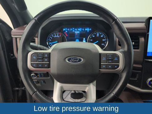 Used 2024 Ford Expedition Max Limited image 44