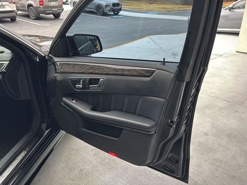 Used 2016 Mercedes-Benz E 400 E 400 image 12