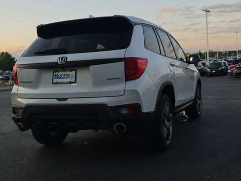 Used 2023 Honda Passport EX-L image 8