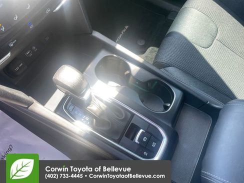 Used 2020 Hyundai Santa Fe SE FWD image 28