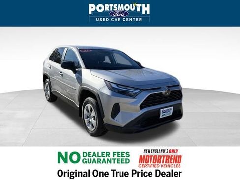 Used 2023 Toyota RAV4 LE image 20