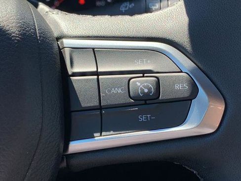 Certified 2026 Jeep Compass Latitude image 26