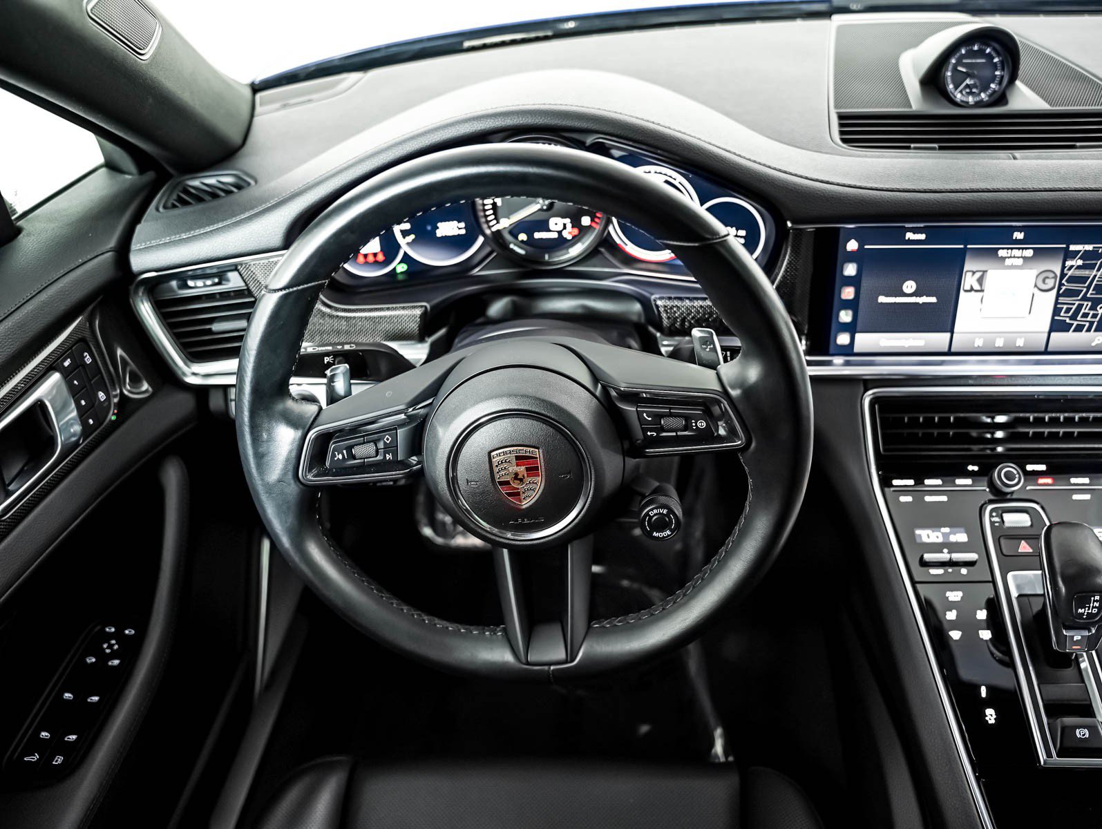 Certified 2023 Porsche Panamera 4 AWD/4WD image 16