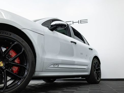 Certified 2026 Porsche Macan GTS AWD/4WD image 13