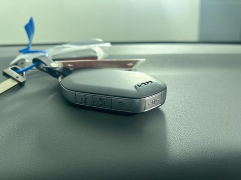 New 2026 Kia K4 FWD image 36