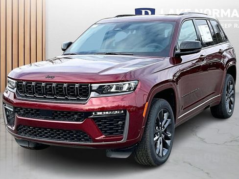 New 2026 Jeep Grand Cherokee Limited AWD/4WD image 4