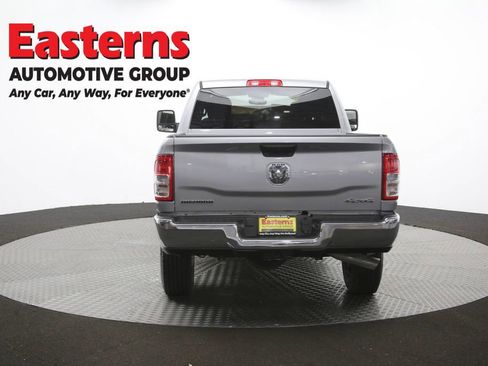 Used 2024 RAM 2500 Big Horn AWD/4WD image 40