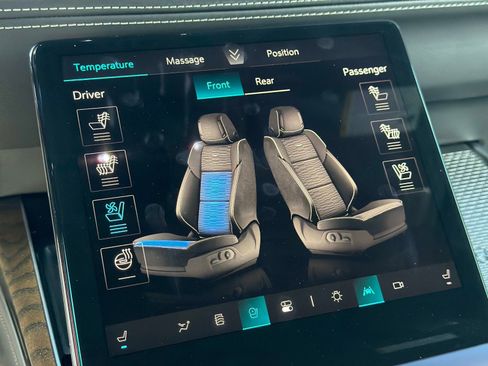 Used 2026 Cadillac Escalade ESV Platinum Sport w/ LPO, ONYX Package image 51