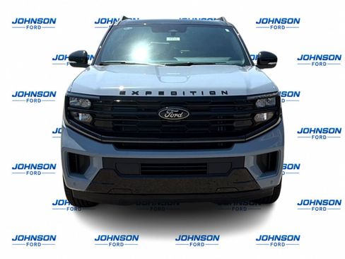 New 2026 Ford Expedition Max Platinum w/ Stealth Performance Package AWD/4WD image 2