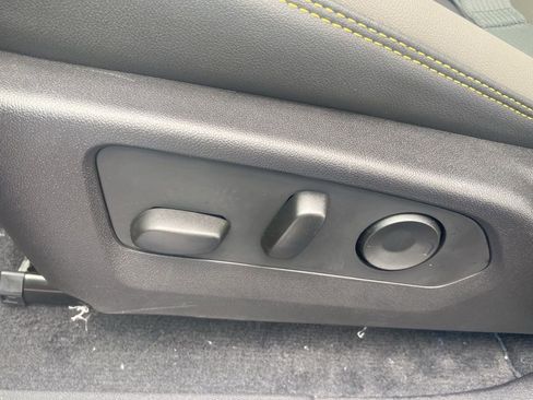 New 2025 Chevrolet Colorado ZR2 w/ Technology Package image 8