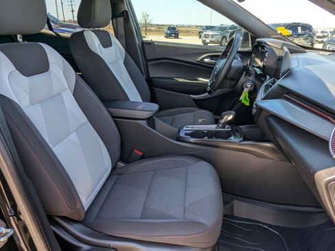 Used 2026 Chevrolet Trax RS w/ Driver Confidence Package image 24