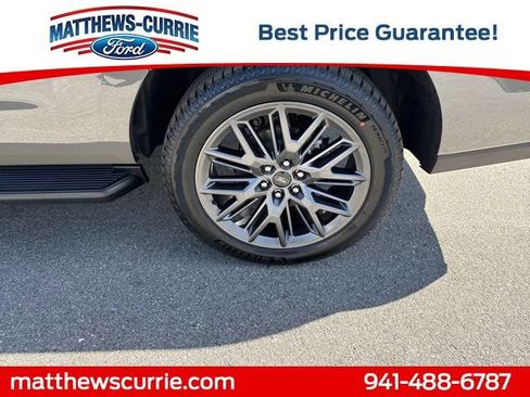 New 2026 Ford Expedition Max Platinum w/ Stealth Appearance Package image 17