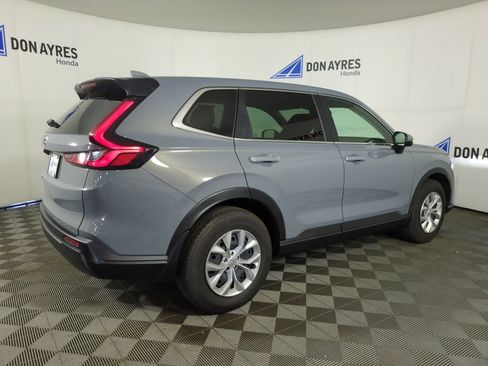 Used 2026 Honda CR-V LX image 5