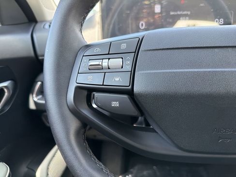 Used 2025 Kia K4 EX FWD image 25