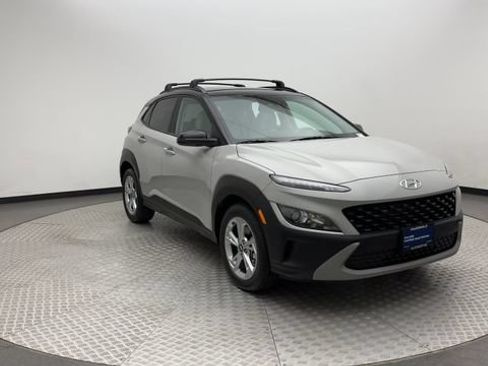 Used 2022 Hyundai Kona SEL AWD/4WD image 8